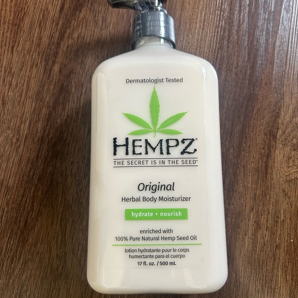 Hempz Original Herbal Body Moisturizer - Cream with Green Accents